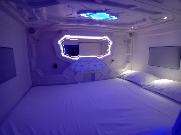 CAPSULE INN VALENCIA Hostel : photo 5 de la chambre dortoir mixte