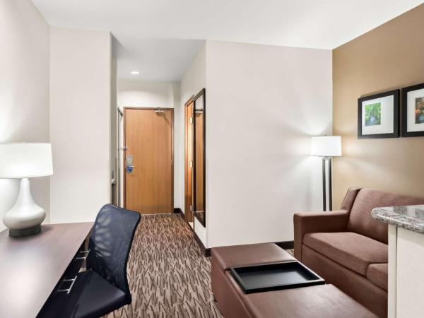 Comfort Suites Portland Airport : photo 3 de la chambre chambre lit king-size