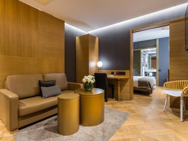 Monument Hotel : photo 6 de la chambre chambre familiale