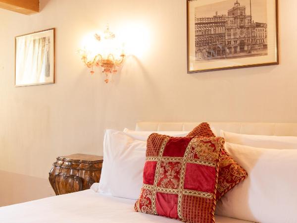 Palazzetto Pisani Grand Canal : photo 7 de la chambre suite exécutive grand canal - palazzo foscolo