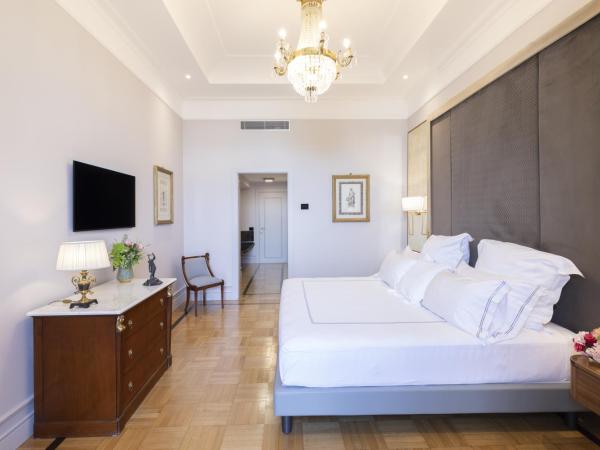 Grand Hotel Parker's : photo 3 de la chambre chambre double deluxe - vue sur mer