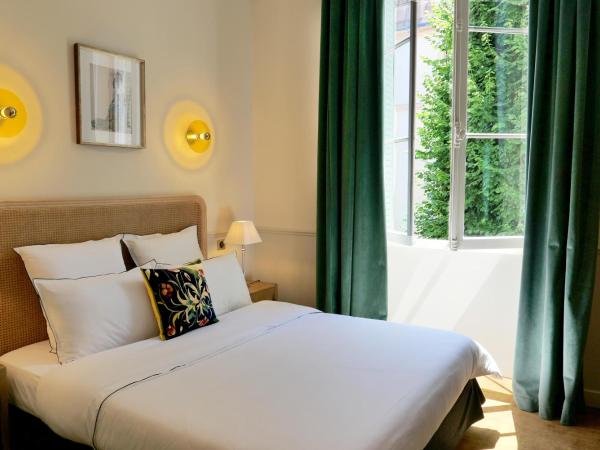 Hôtel Bristol Pau : photo 3 de la chambre chambre double standard