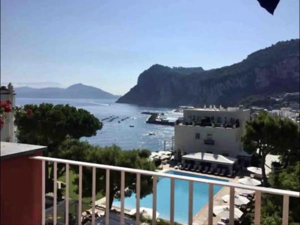 Multiproprietà Hotel Palatium Mari, con Terrazza vista mare e piscina : photo 6 de la chambre chambre quadruple - vue sur mer