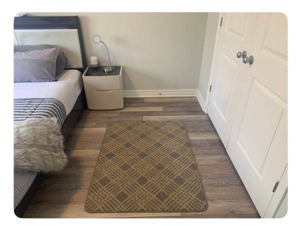 Beautiful one bedroom suite 5 minutes from Ottawa Int Airport : photo 2 de la chambre chambre double