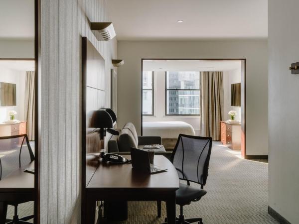 Club Quarters Hotel Wacker at Michigan, Chicago : photo 8 de la chambre chambre supérieure lit queen-size