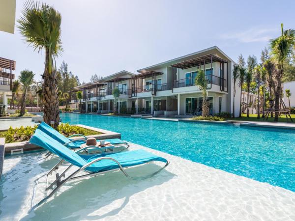 The Waters Khao Lak by Katathani - SHA Extra Plus : photo 1 de la chambre chambre avec accès piscine