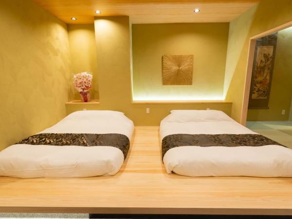 高級旅館竹のやー貸切サウナ風呂ー道頓堀5分ー難波10分ー新規オープン : photo 8 de la chambre suite avec sauna