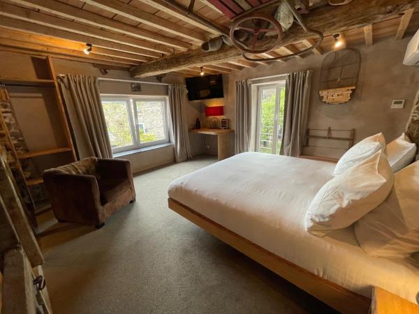 Les Chambres de Laurette : photo 2 de la chambre chambre lit king-size avec balcon