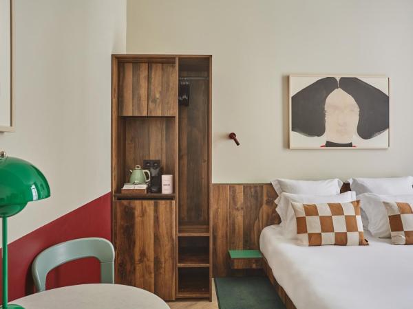 Numa Paris Champs-Élysées : photo 4 de la chambre chambre moyenne