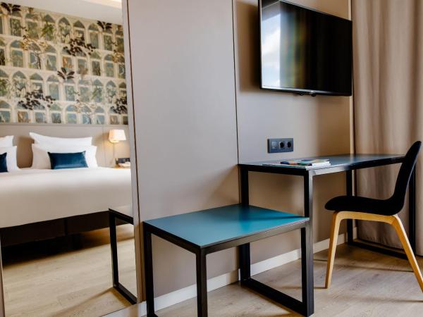 Motel One Madrid-Plaza de España : photo 3 de la chambre chambre lits jumeaux supérieure