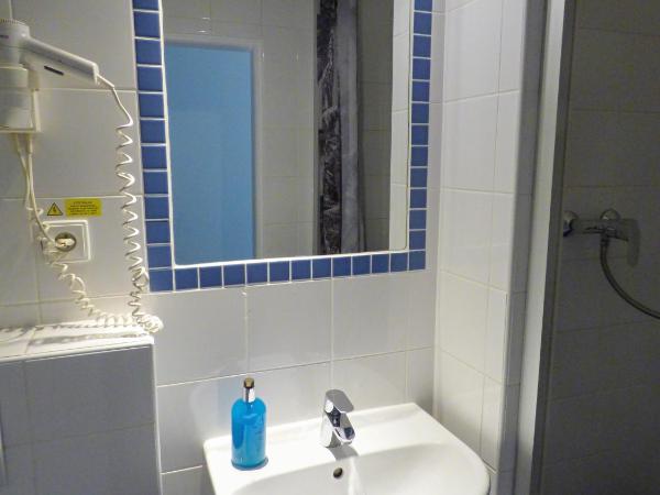 Hotel Svornost : photo 3 de la chambre chambre simple