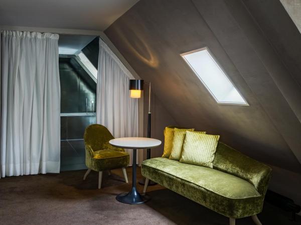 Le Pavillon des Lettres : photo 5 de la chambre suite junior