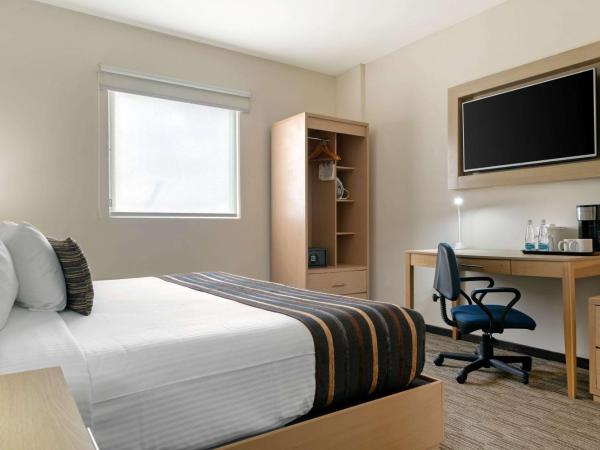 Sleep Inn Monterrey San Pedro : photo 2 de la chambre chambre lit king-size