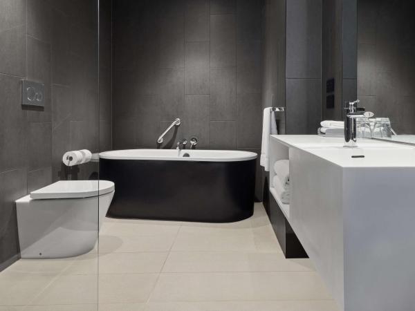 Vibe Hotel Melbourne Docklands : photo 5 de la chambre suite junior