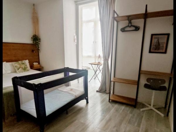 Alojamientos Cantíber : photo 8 de la chambre chambre triple supérieure