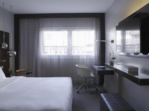 Le Méridien Etoile : photo 3 de la chambre chambre lits jumeaux familiale