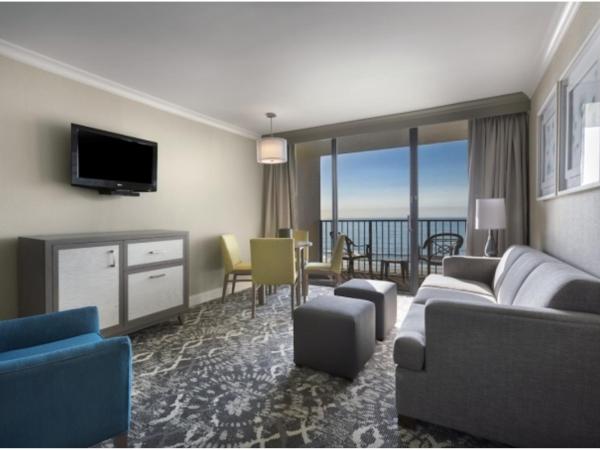 Breakers Resort Hotel : photo 5 de la chambre suite lit king-size