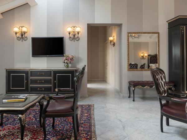 Grand Hotel di Parma : photo 3 de la chambre suite