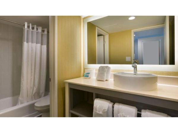 Breakers Resort Hotel : photo 1 de la chambre suite lit king-size