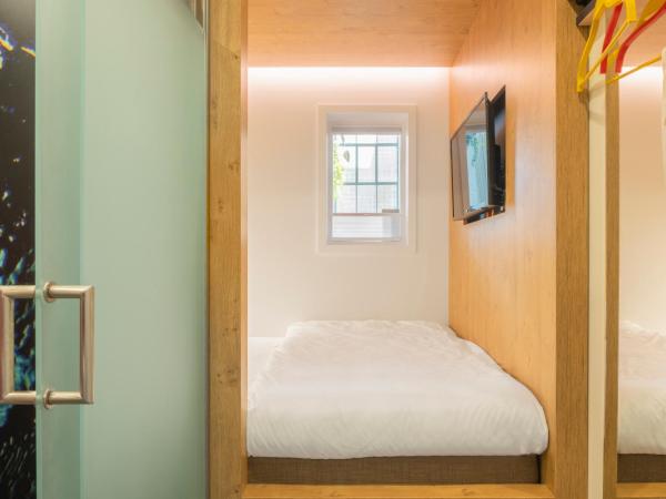Bunk Hostel Utrecht : photo 5 de la chambre petite chambre double