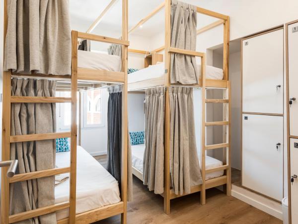 Madalena Hostel e Suites : photo 4 de la chambre lit dans dortoir pour femmes de 4 lits