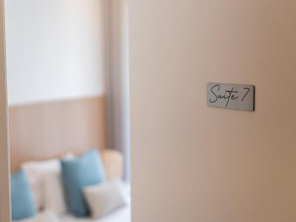 Madalena Hostel e Suites : photo 5 de la chambre chambre double avec salle de bains privative