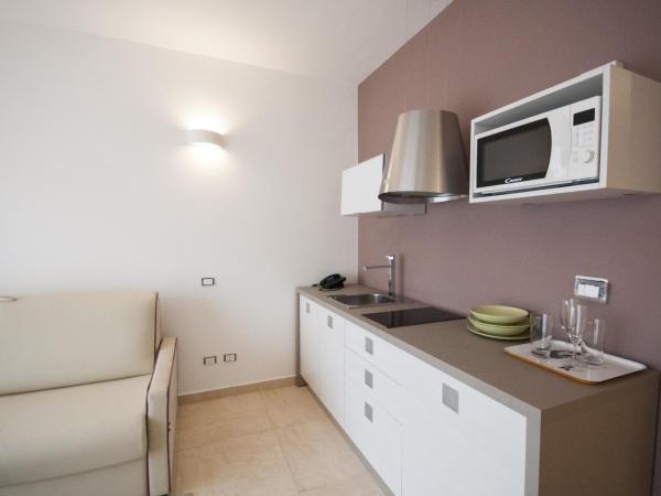 Zeus Hotel - Aparthotel - Meeting & Congress : photo 7 de la chambre chambre triple