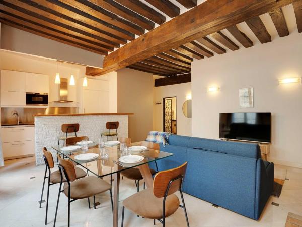 Elegant 2BDR 6P Apartment in the Heart of the 5th Arrondissementt : photo 2 de la chambre appartement