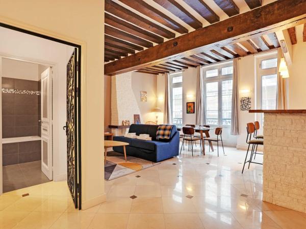 Elegant 2BDR 6P Apartment in the Heart of the 5th Arrondissementt : photo 6 de la chambre appartement