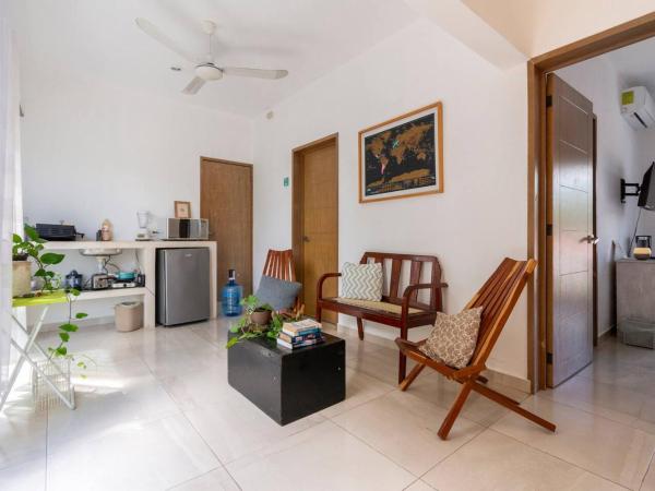 Carlota Guest House : photo 10 de la chambre suite avec terrasse