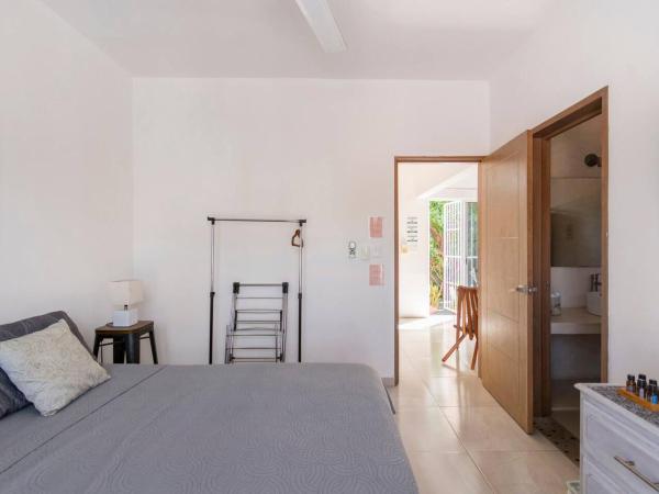 Carlota Guest House : photo 3 de la chambre suite avec terrasse