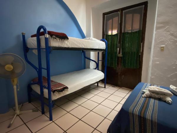 Hostal Luz de Luna Nuyoo : photo 1 de la chambre chambre double ou lits jumeaux