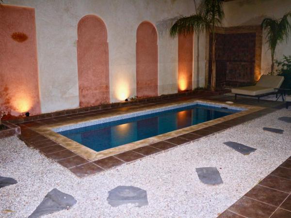 Villa Paradis : photo 2 de la chambre villa avec piscine privée