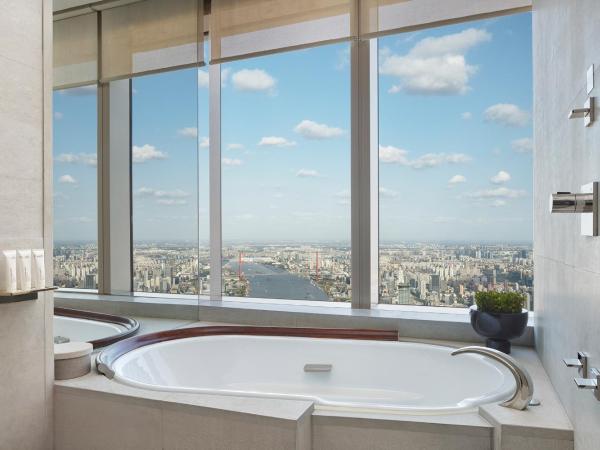 Park Hyatt Shanghai : photo 2 de la chambre chambre lits jumeaux de luxe avec vue sur la rivière
