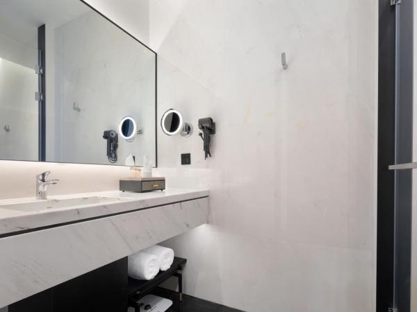 Crowne Plaza Suzhou East Taihu, an IHG Hotel : photo 1 de la chambre chambre double standard avec 2 lits doubles - vue sur ville