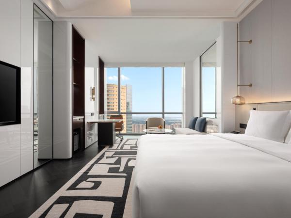 Crowne Plaza Suzhou East Taihu, an IHG Hotel : photo 2 de la chambre chambre king standard avec vue sur ville