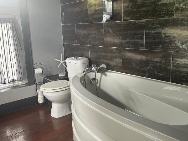 Château de La Prade : photo 2 de la chambre chambre quadruple confort