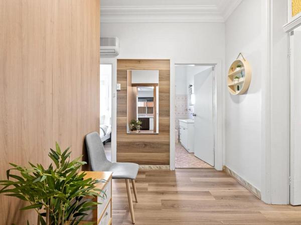 Cozy Single Room - Next to Eateries & Shops - Shared Bathroom : photo 4 de la chambre chambre simple avec salle de bains commune