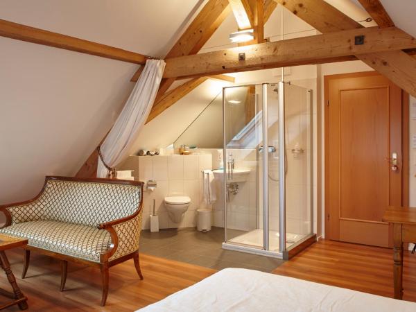 Landgasthof Hotel Rössli : photo 3 de la chambre chambre lits jumeaux standard