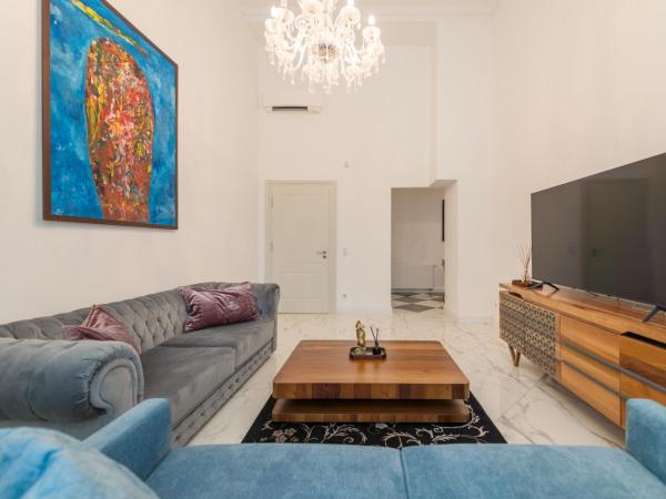 ZOYA LUXURY RESIDENCE : photo 3 de la chambre suite familiale