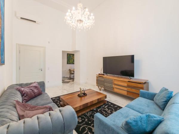 ZOYA LUXURY RESIDENCE : photo 4 de la chambre suite familiale