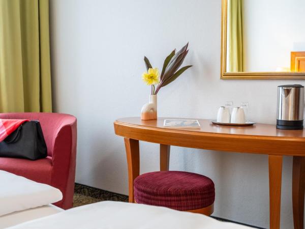 Hotel Mercure Wien Westbahnhof : photo 1 de la chambre chambre supérieure