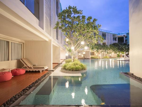 The Sea Cret Hua Hin : photo 3 de la chambre chambre double de luxe avec accès direct à la piscine