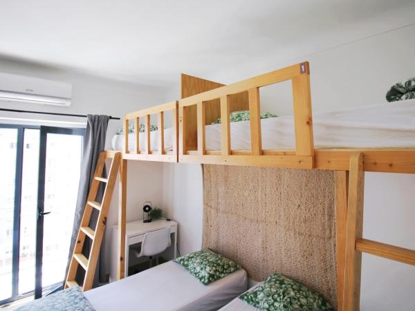 WOT Lisbon Nomad : photo 3 de la chambre lit dans dortoir pour femmes de 4 lits