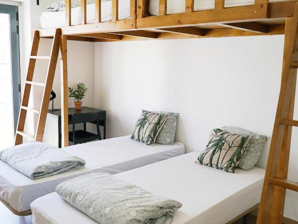 WOT Lisbon Nomad : photo 2 de la chambre lit dans dortoir pour femmes de 4 lits