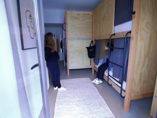 WOT Lisbon Nomad : photo 5 de la chambre lit dans dortoir pour femmes de 4 lits