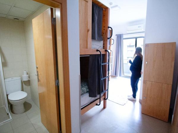 WOT Lisbon Nomad : photo 3 de la chambre lit dans dortoir pour femmes de 4 lits