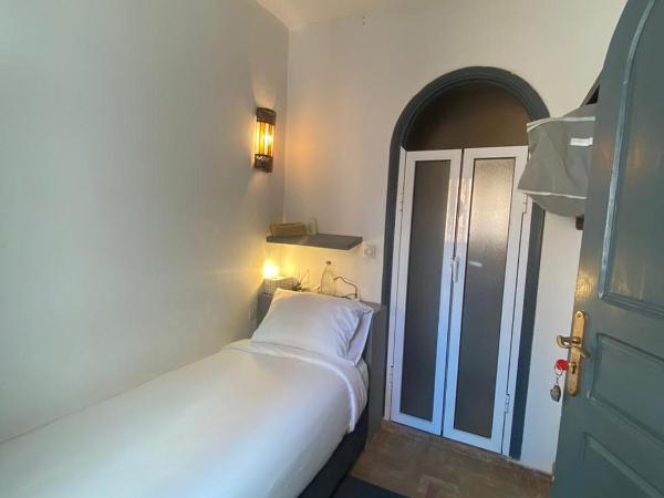 Tweets Hotel : photo 2 de la chambre chambre simple twitter