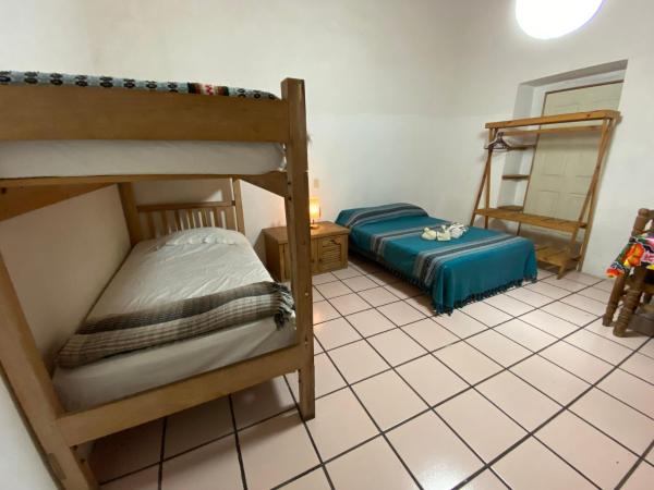 Hostal Luz de Luna Nuyoo : photo 3 de la chambre studio