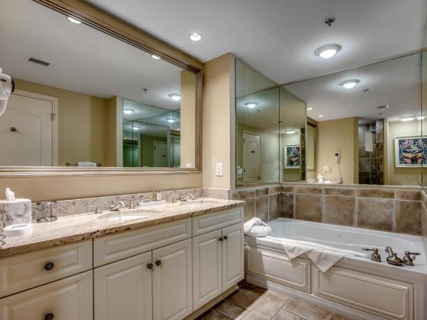 North Beach Resort & Villas : photo 3 de la chambre 1102 savannah oceanfront four bedroom luxury condo